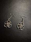 Helm flower earings- 10mm